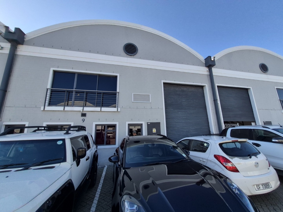 To Let Commercial Property for Rent in Maitland Western Cape